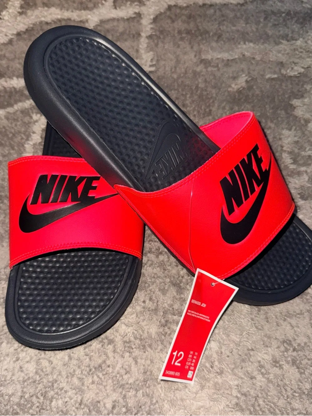 Nike Benassi JDI Red Black Slides Men’s Size 11 New